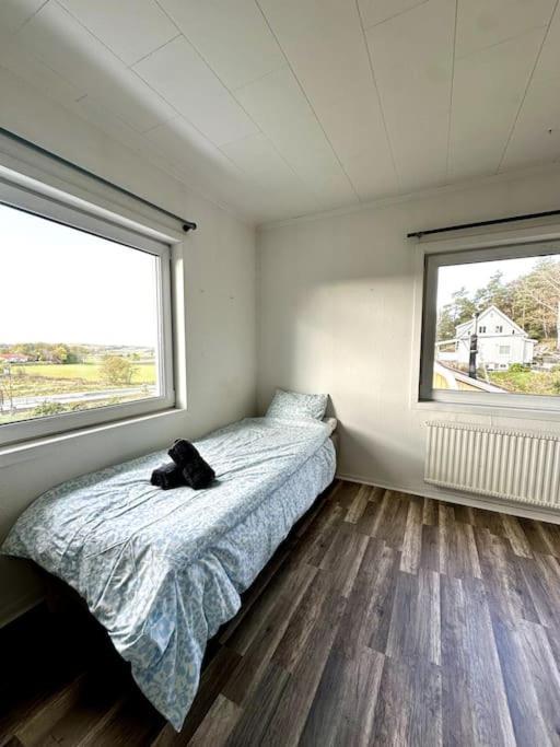 Workers 10-rooms Near Volvo Göteborg