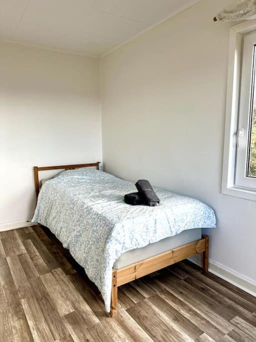 Villa Workers 10-rooms Near Volvo Gothenburg